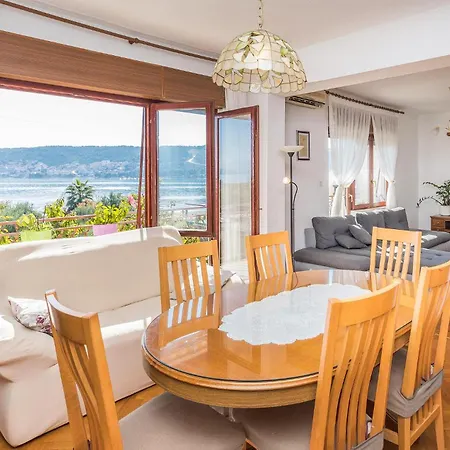 Lägenhet Awesome In With Wifi